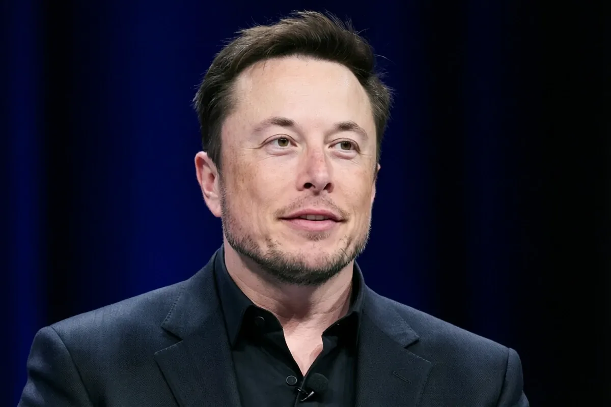 Илон Маск